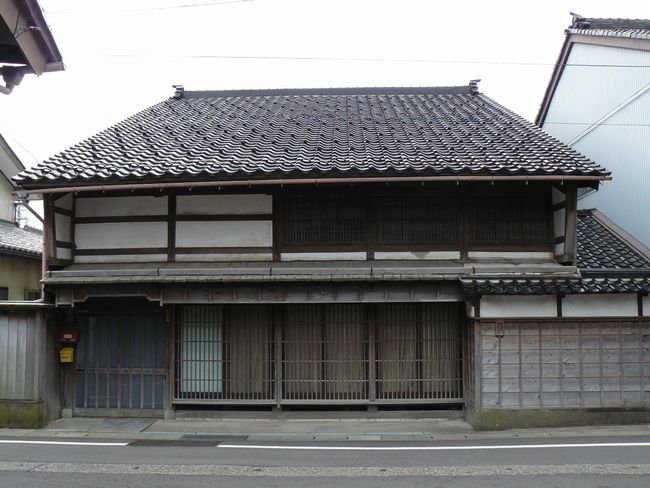 �J���ƏZ��