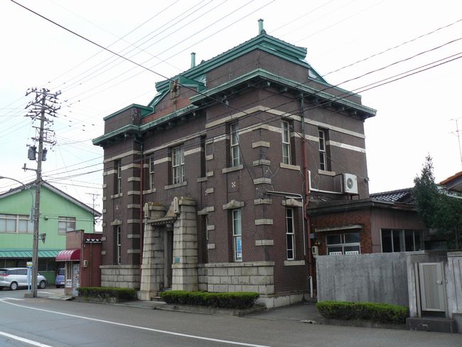 �q�c�g�{��