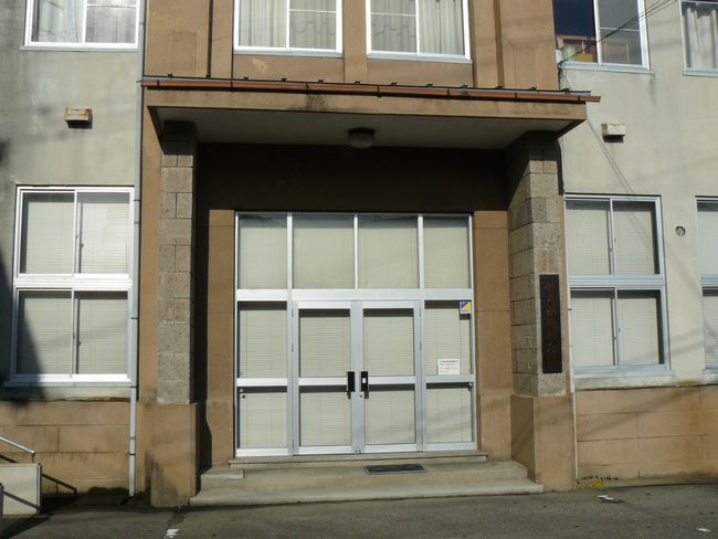 ������������i�|�������L�O�فj