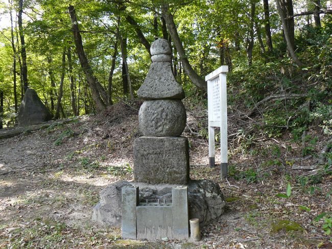 ���א���