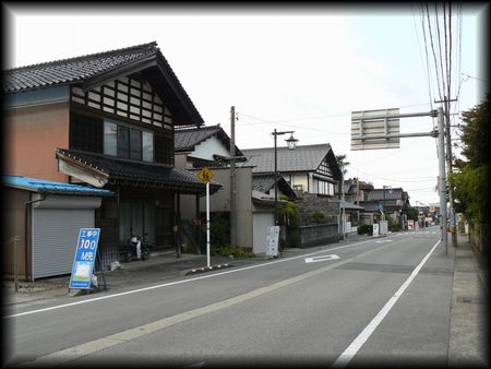 �M��������