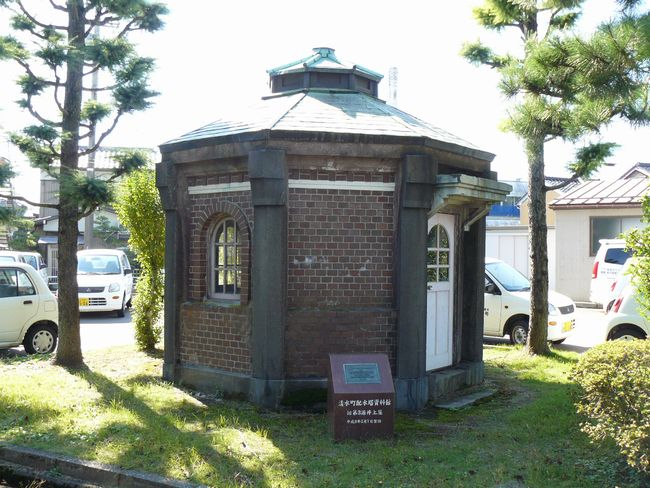 �������z����