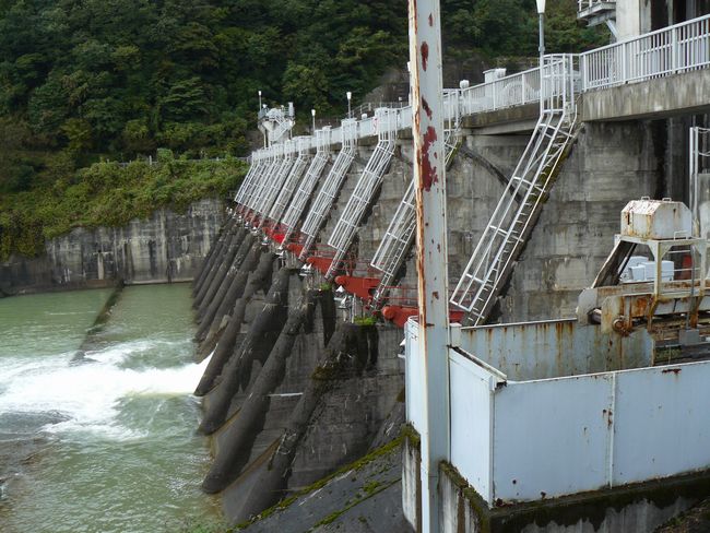 �����_��