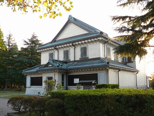 �����z��s