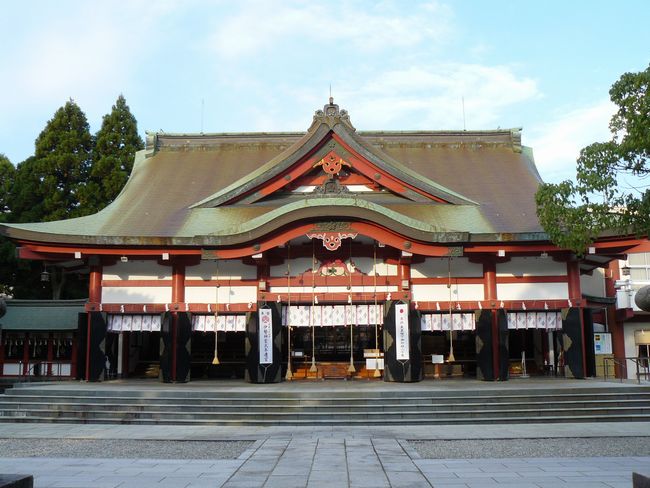富山の歴史と関わりが深い日枝神社の拝殿