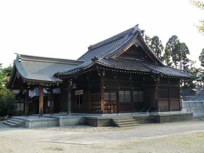 前田家から篤く崇敬された於保多神社の拝殿