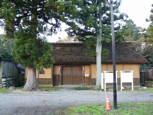 ���c�ƏZ��